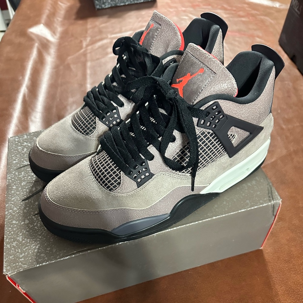Men’s Air Jordan 4 Retro Taupe Haze
